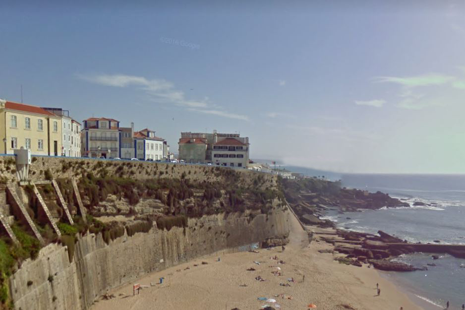 Article image for Australian dies after falling from cliff in Portugal
