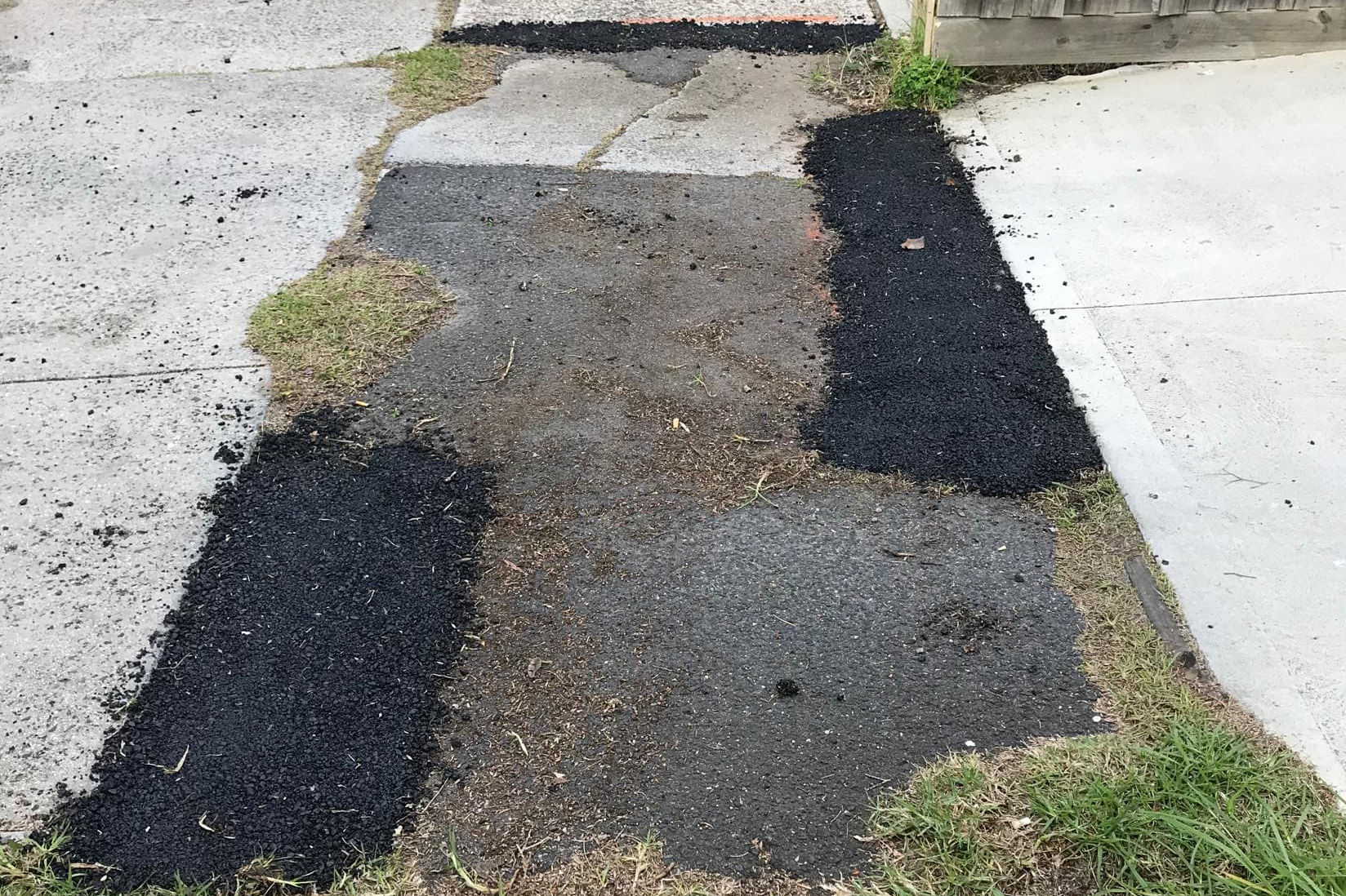Footpath 3AW