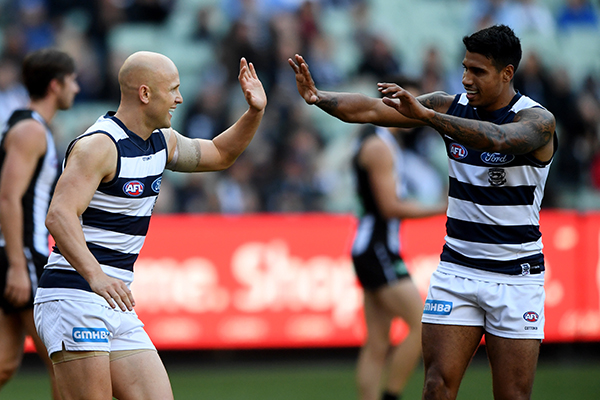 Article image for Matthew Lloyd says he’ll be ‘staggered’ if Tim Kelly leaves Geelong
