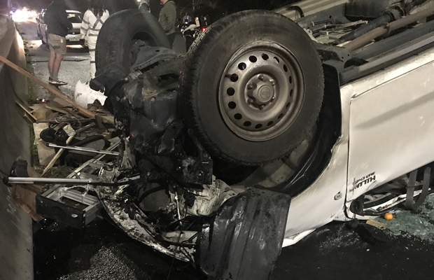 Article image for Ute flips to wrong side of the Eastern Freeway, lanes closed