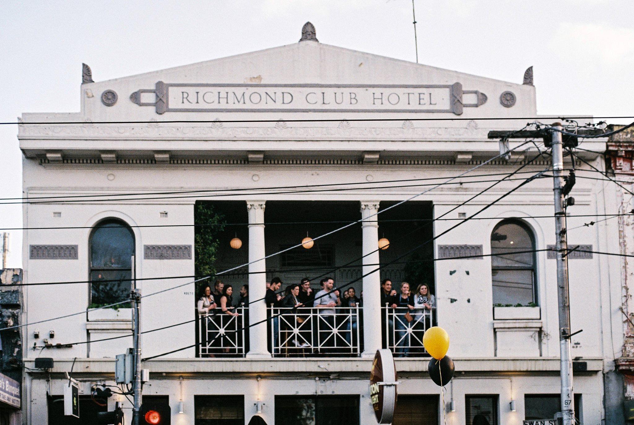 Article image for Pub Of The Week: Tony Leonard reviews the Richmond Club Hotel