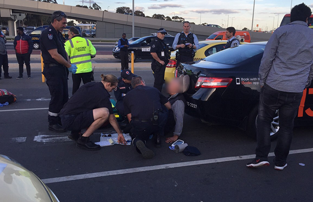 Article image for Taxi drivers brawl at Melbourne Airport