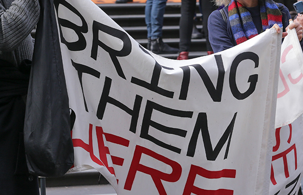 Article image for Hundreds of Victorian teachers to walk off job to protest for refugees