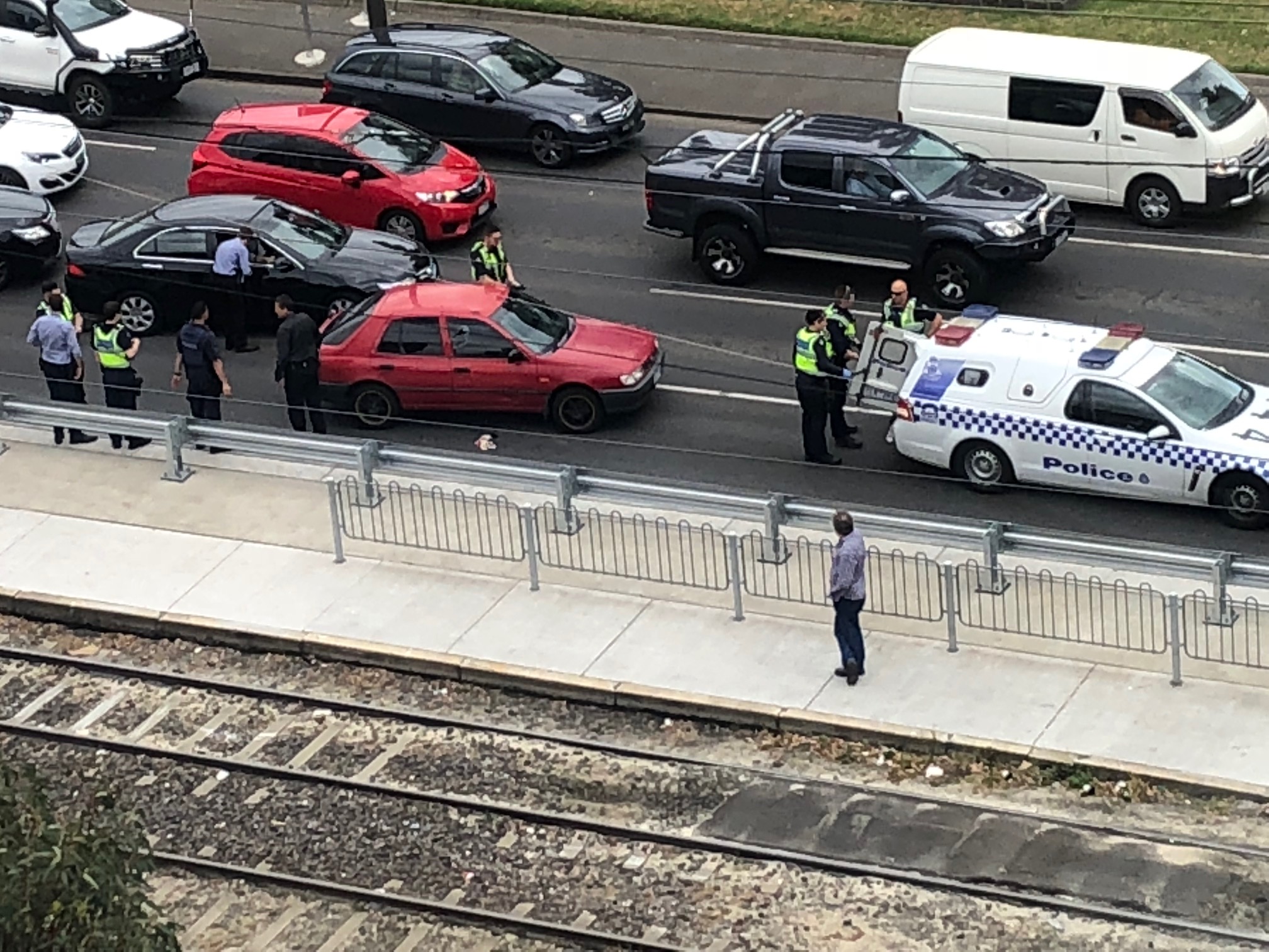 Article image for Man arrested in dramatic fashion at South Melbourne