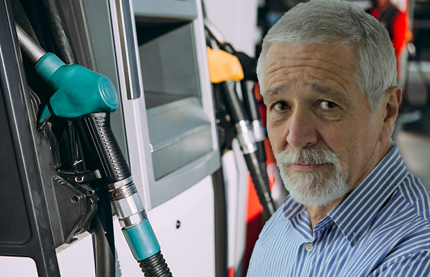 Article image for “You’ve wimped it”: Neil Mitchell grills Liberal MP over petrol prices