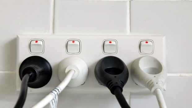 ‘Confusopoly’ of energy markets leaving Australians households in the dark