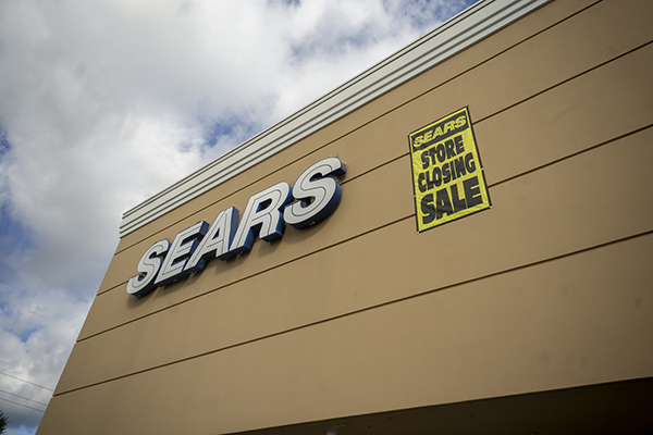 Article image for What the bankruptcy for US retail giant Sears means for Australian retailers