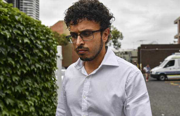 Article image for Usman Khawaja’s brother, Arsalan, charged for breaching bail