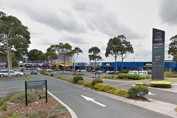 Article image for Man taken to hospital after Boxing Day car park road rage at Highpoint