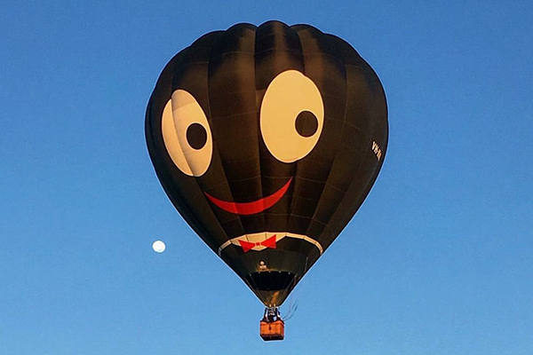 Article image for Why this hot air balloon has been banned from Canberra event