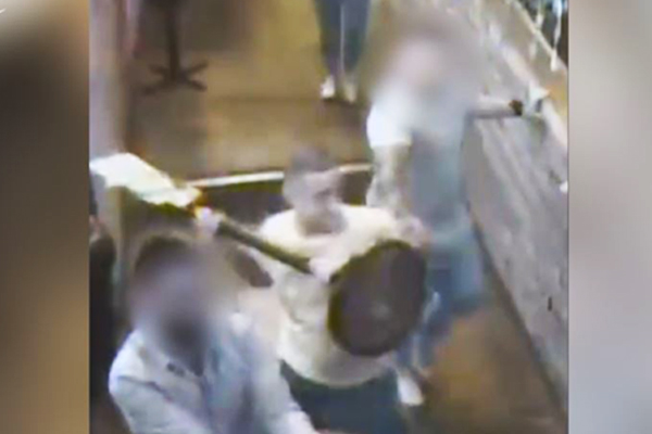 Article image for CCTV: Police search for men involved in violent Fitzroy fight