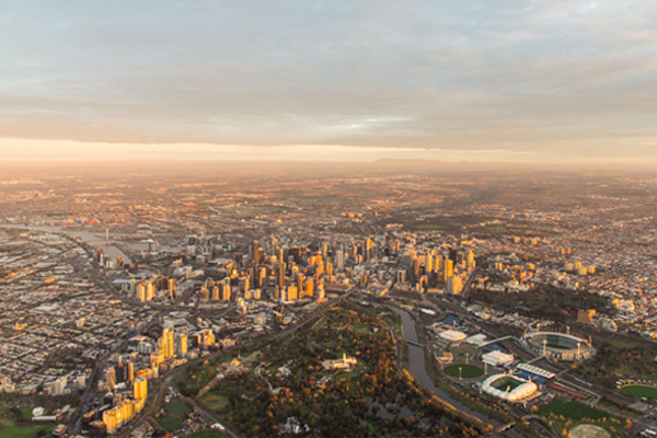 Article image for Melbourne swells by 327 people a day and is on track to become nation’s biggest city within 10 years