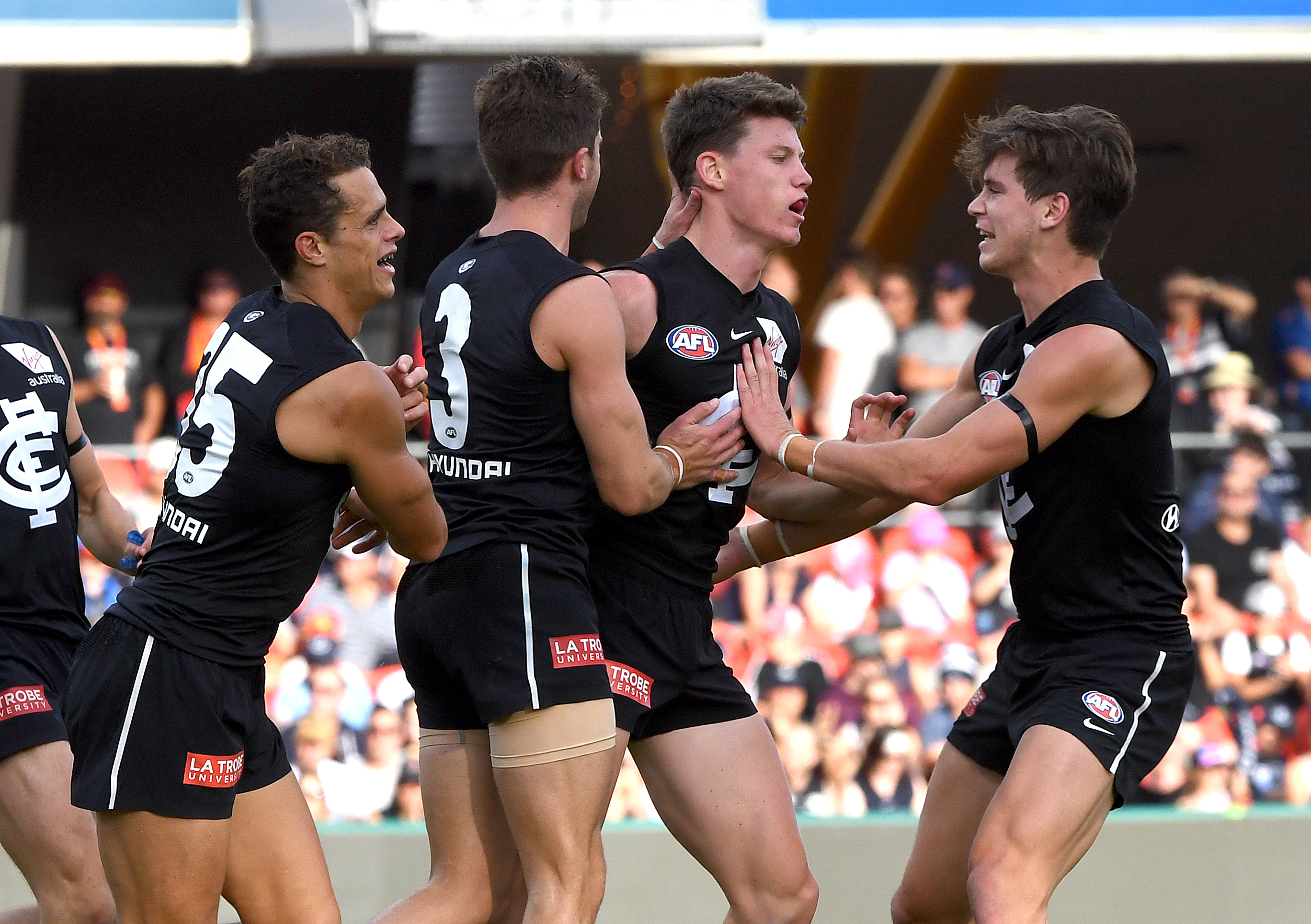 Article image for Carlton defender explains what makes Sam Walsh ‘the best first-year (player) I’ve seen’