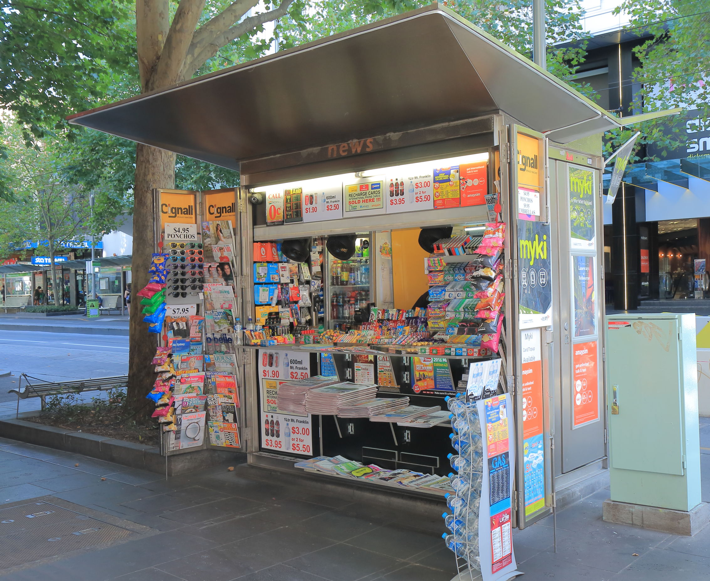 Article image for Melbourne’s city kiosks set to be scrapped