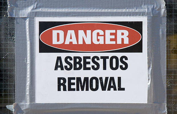 Article image for Angry parent reacts to more asbestos being found at Essendon North Primary