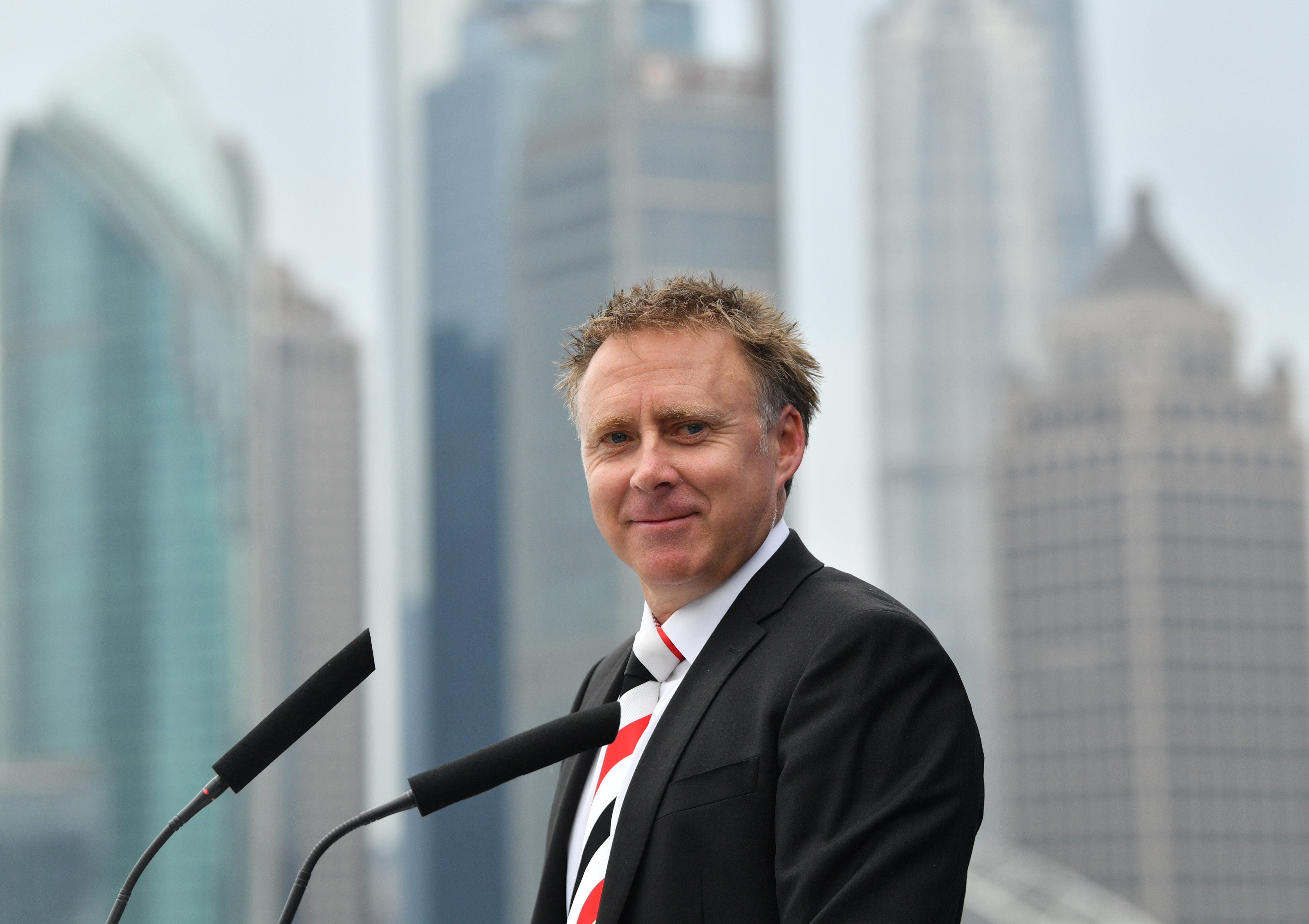 Article image for Finnis defends St Kilda’s China experiment, says illness issue overblown