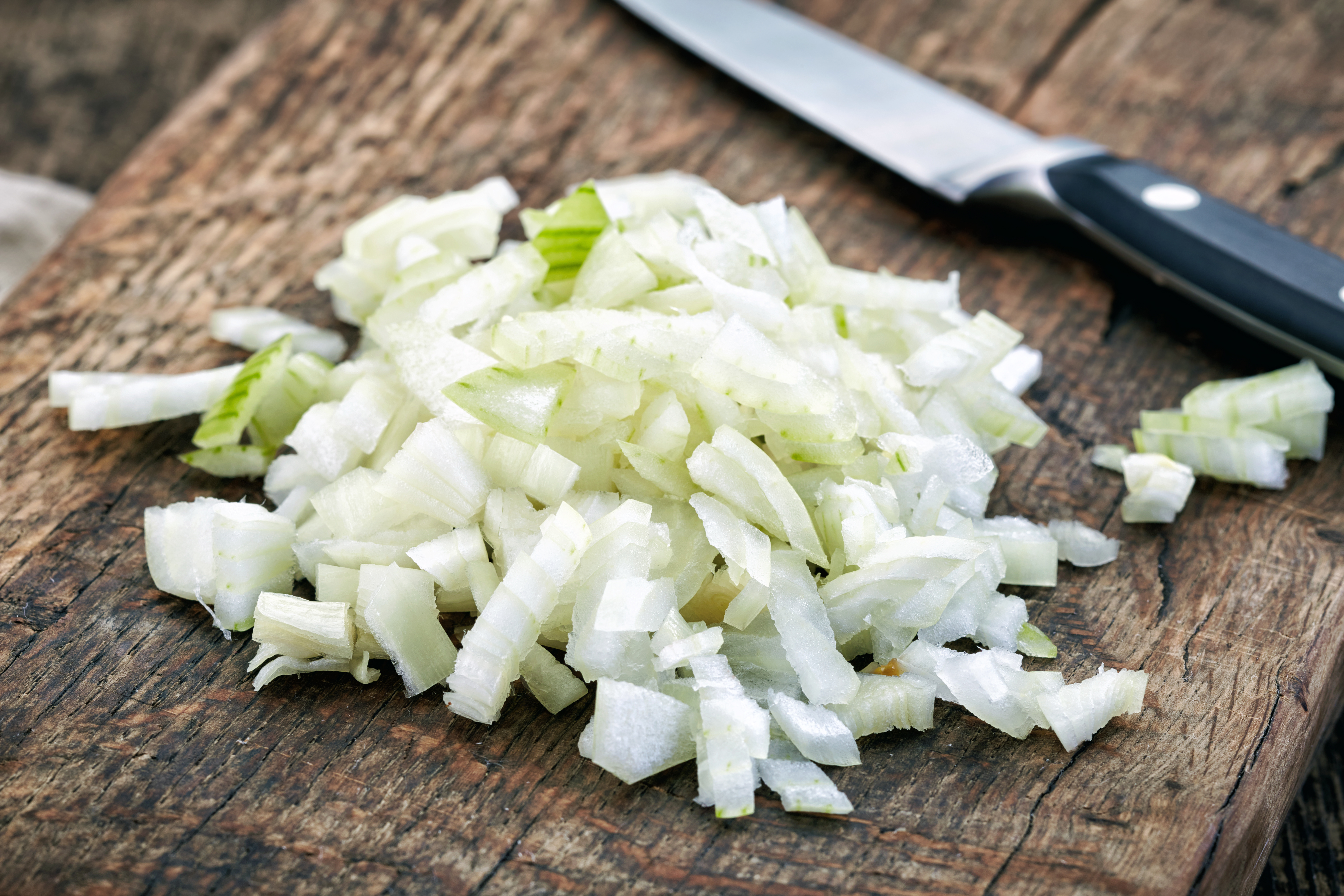Article image for Supermarkets selling ‘pre-chopped’ onions: have we reached peak laziness?