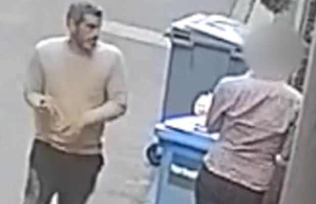 Article image for Vision released in the hunt for Melbourne pencil-stabber