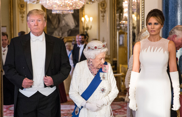 Article image for ‘Stone cold loser’: Trump attends Queen’s banquet after barrage of angry tweets