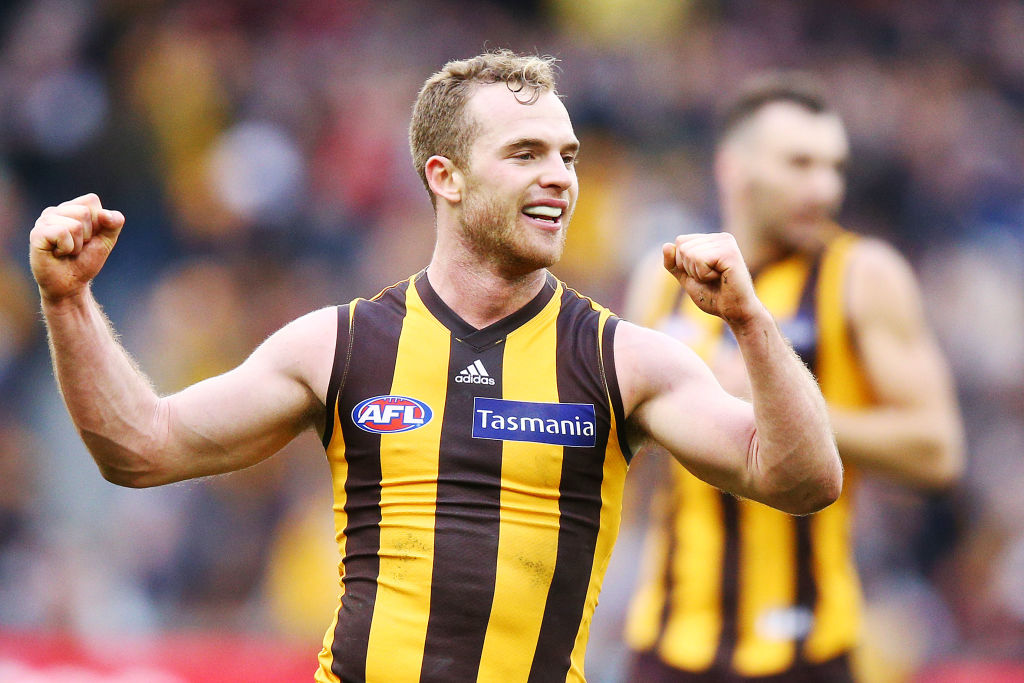 Article image for Tom Mitchell signs long-term contract with Hawthorn