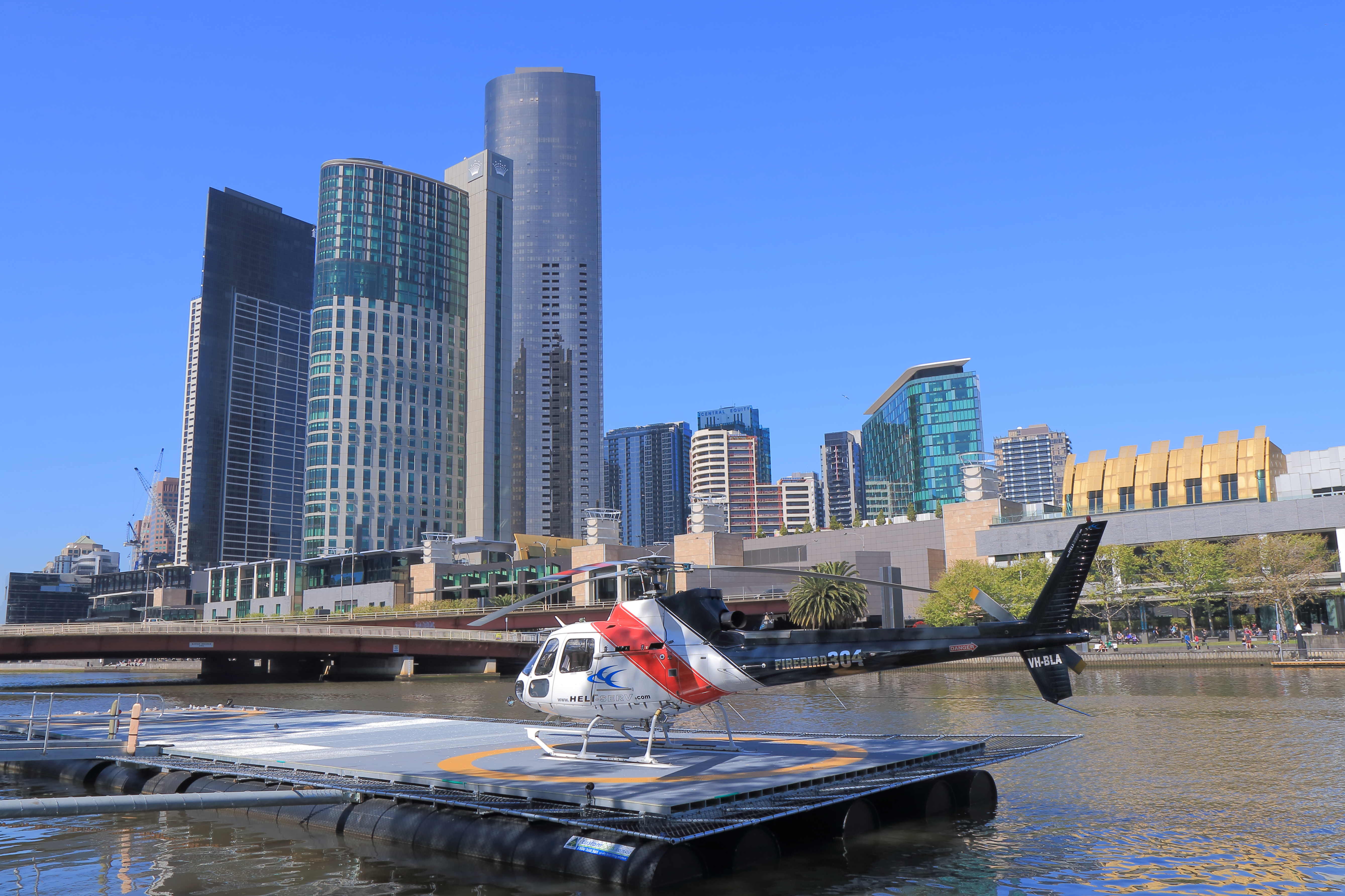 Article image for ‘It shakes the glass, it rattles the panes’: Calls to ban joy flights over inner suburbs as tourist helicopter numbers soar
