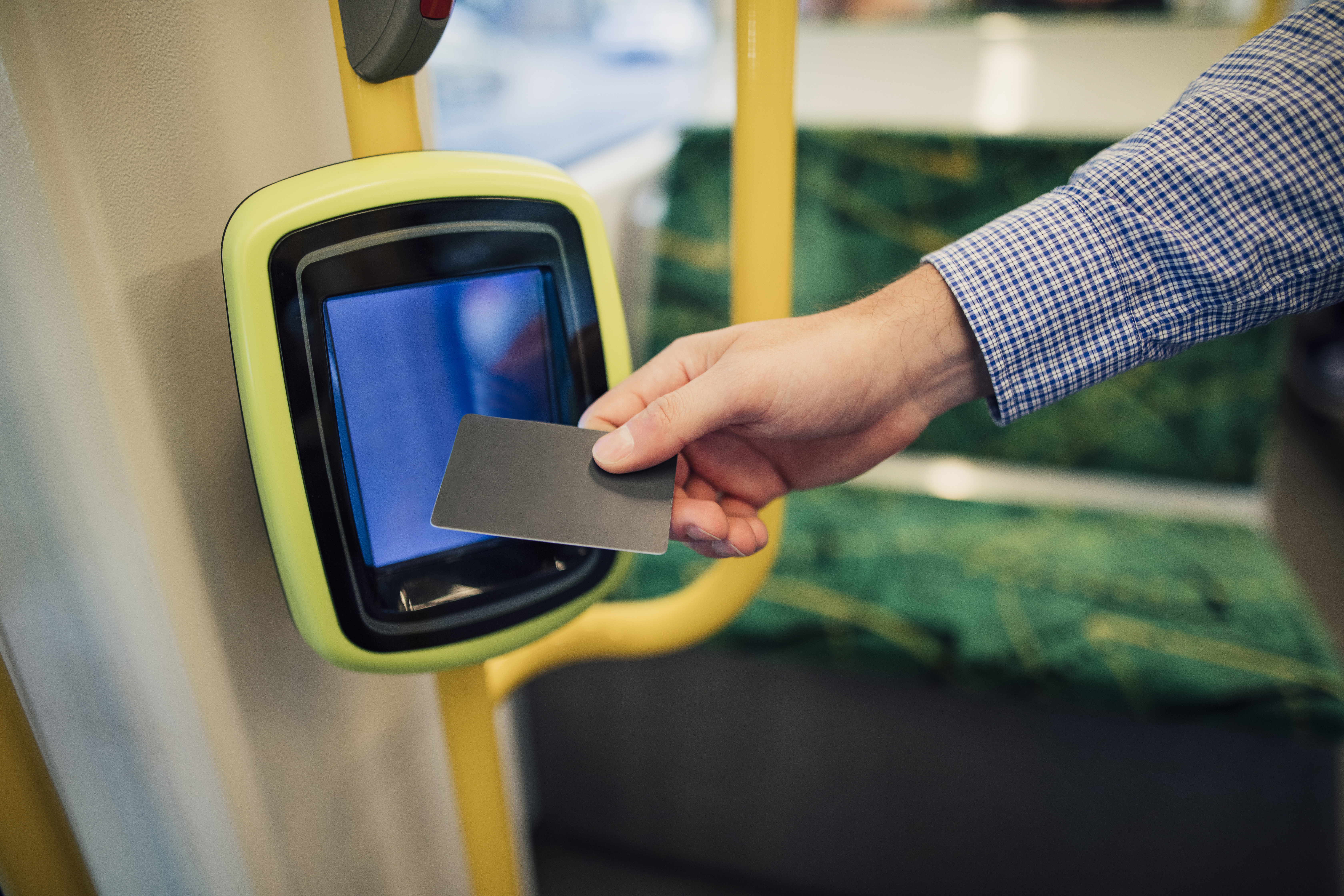 Article image for Forgo parking permits for $100 Myki cards: Glen Eira council proposes incentives for residents to ditch cars 