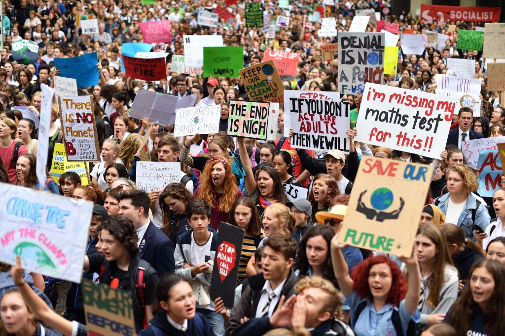 Article image for Education union, software giant and politicians throw support behind student climate strikes