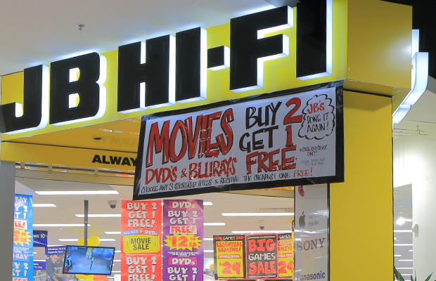 Article image for JB Hi-Fi heists: Cops want new laws to stop young thugs