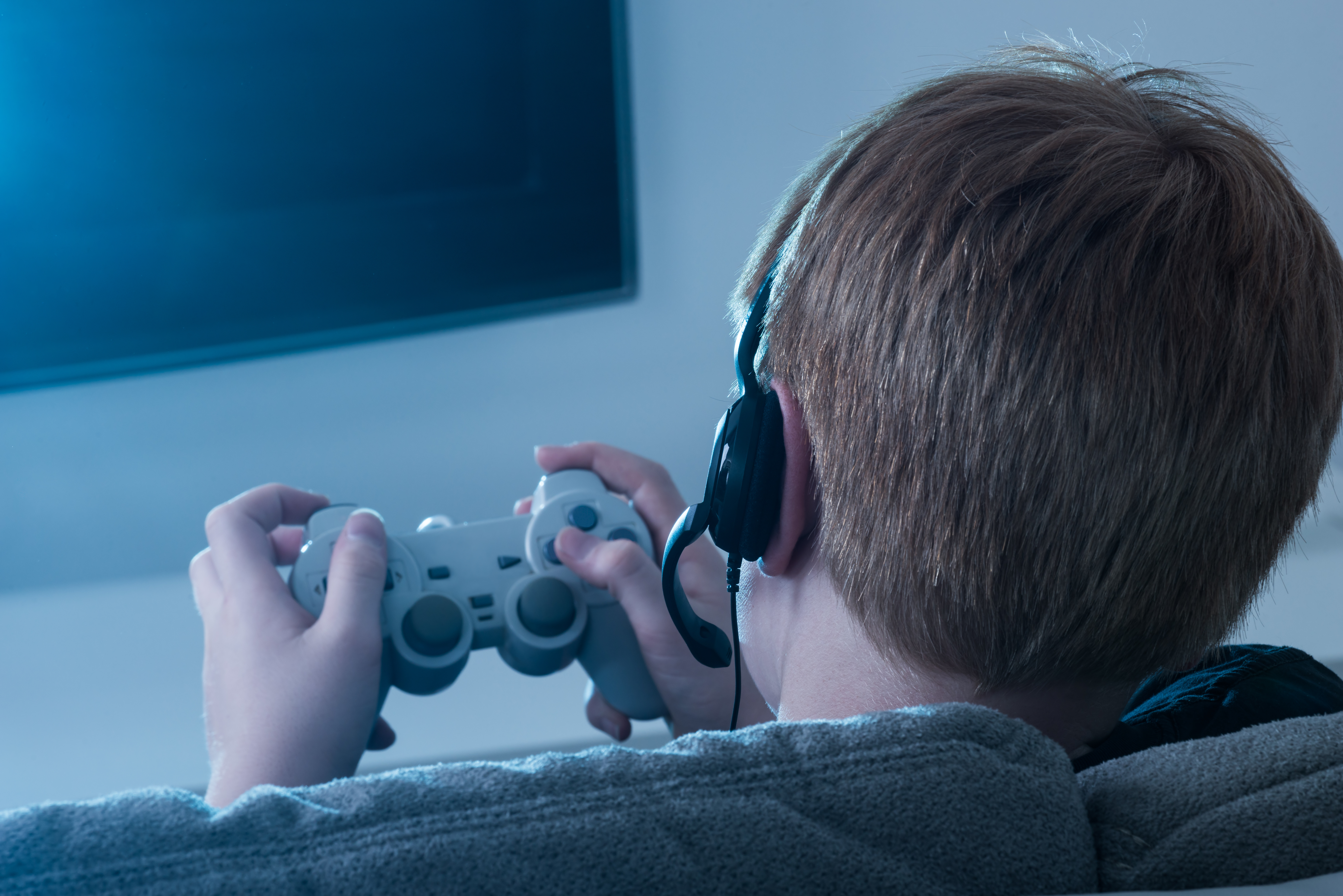 Article image for Calls for Australia to offer specialist treatment for young video game addicts