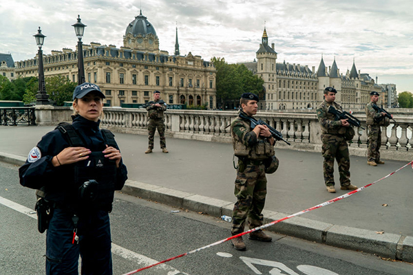 Article image for Police murders: Four dead in Paris knife attack