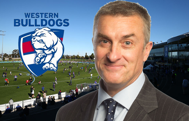 Article image for Why Tom Elliott thinks the Bulldogs’ latest move is ‘just a bit of useless virtue-signalling’