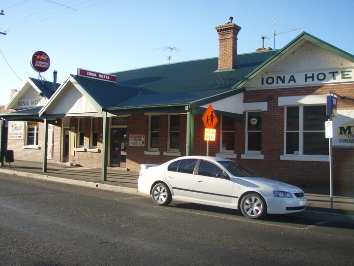 Article image for Pub Of The Week: Tony Leonard reviews the Garfield Hotel