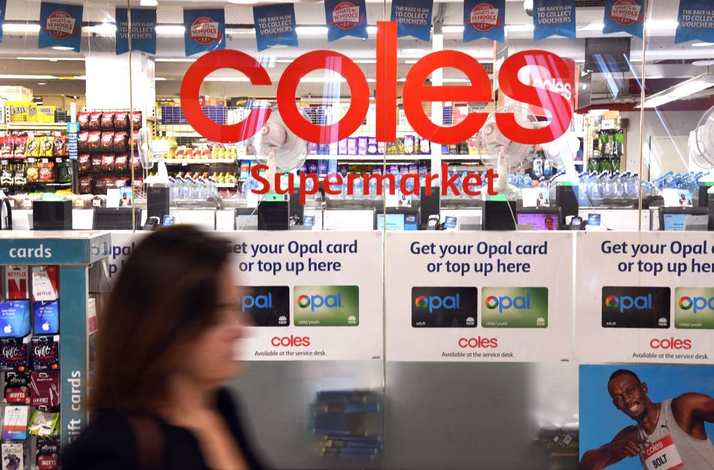 Article image for Coles milk scandal: Minister calls for supermarket boycott