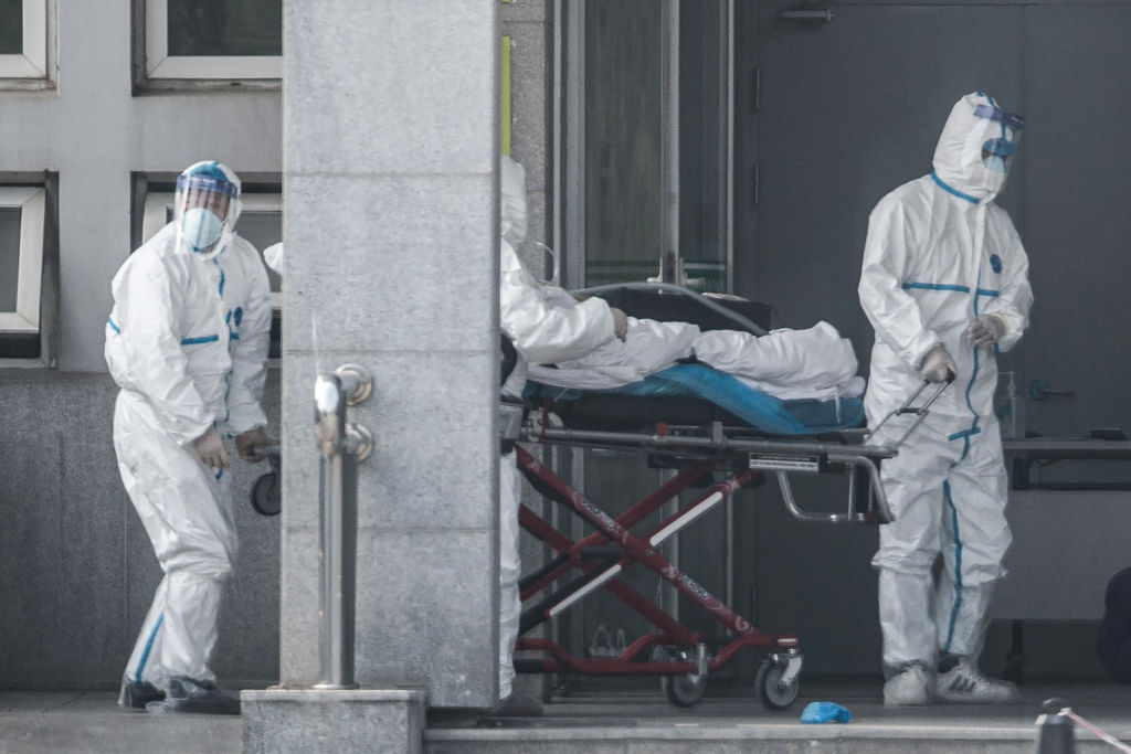 Article image for Brisbane man quarantined as Australia steps up measures to stop spread of deadly SARS-like virus