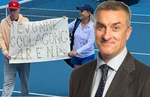Article image for Tom Elliott has a crack at John McEnroe and Martina Navratilova over their Australian Open protest