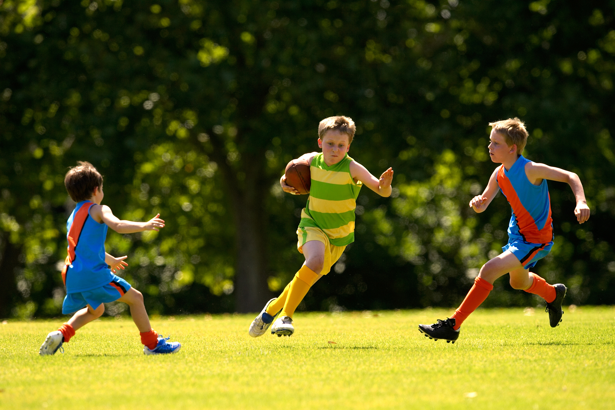 Article image for AFL’s ‘scoring ban’ for juniors comes under fire from leading child psychologist