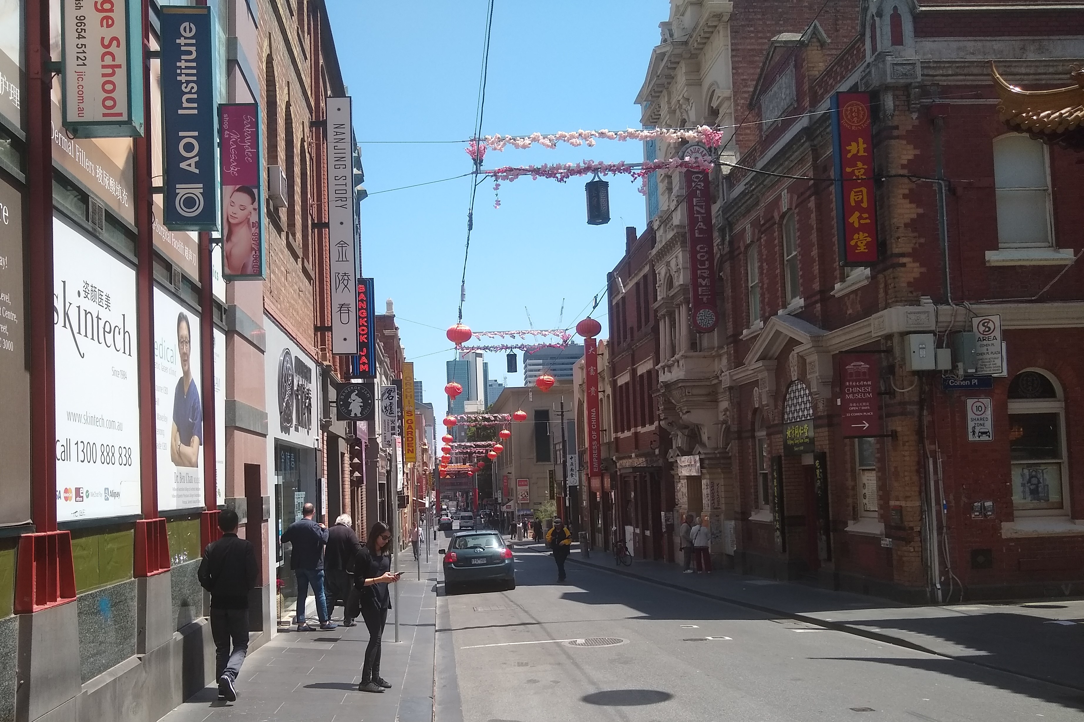 Article image for Lord Mayor says coronavirus fears are keeping Melburnians out of Chinatown