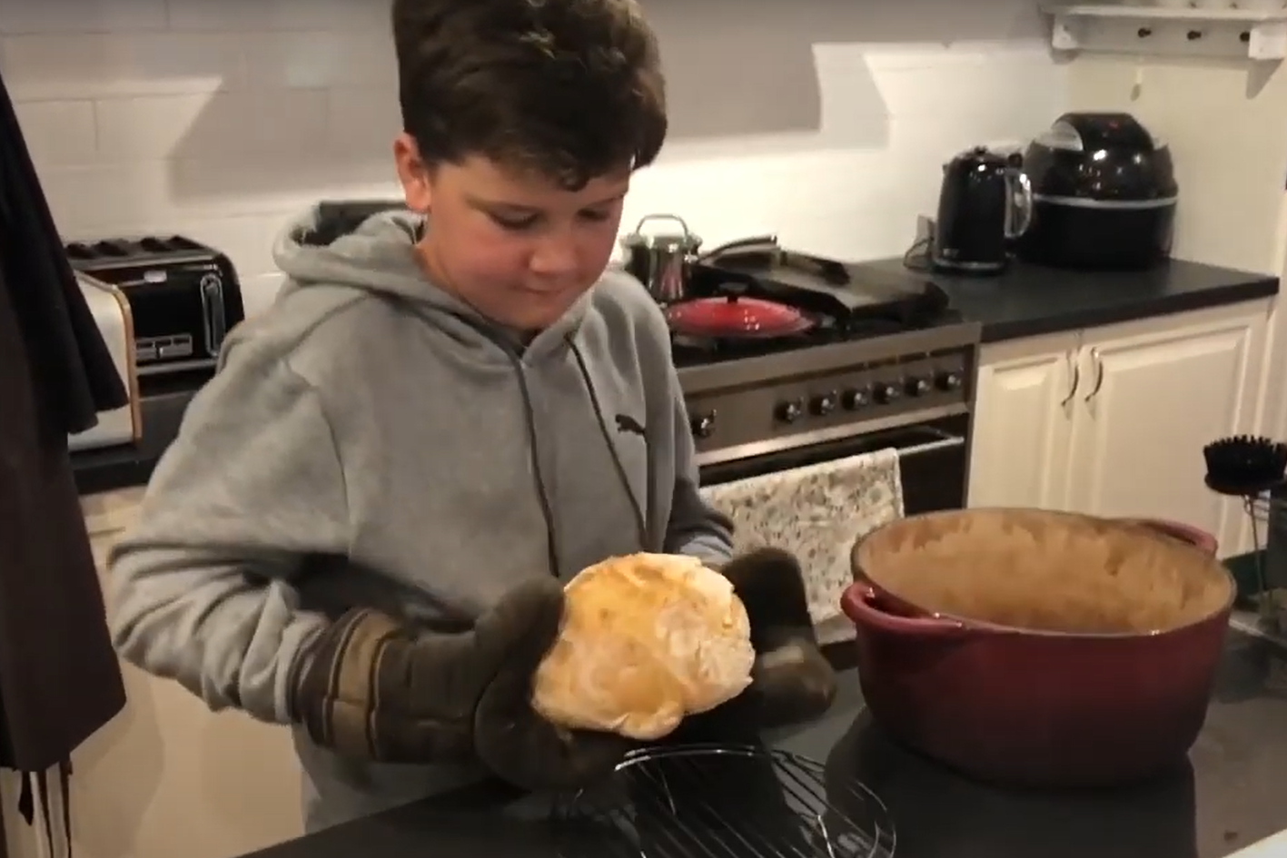 Article image for VIDEO: Nine-year-old Archie makes Adrian Richardson’s no-knead sourdough bread!