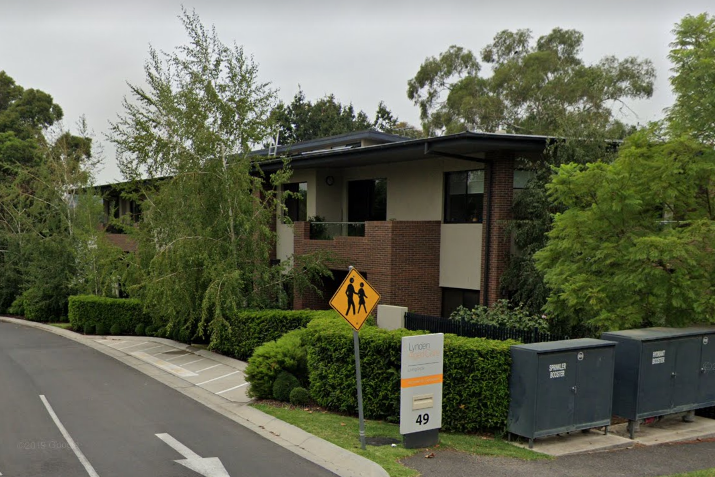 Article image for Coronavirus latest: FOUR Melbourne aged care homes in lockdown