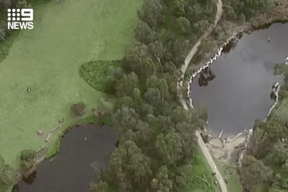 Article image for Body found floating in a lake at an Alphington park
