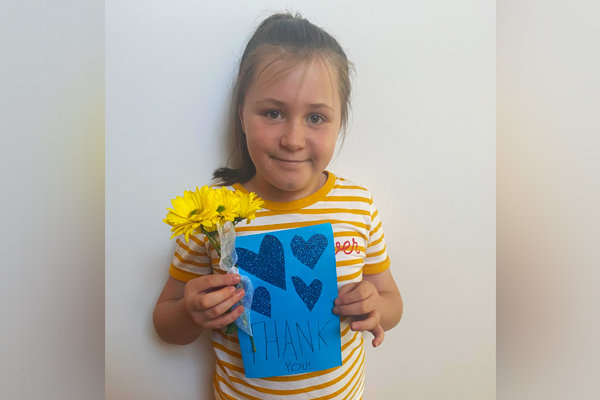 Article image for Seven-year-old girl’s heartwarming gesture to brighten up a tough week for police