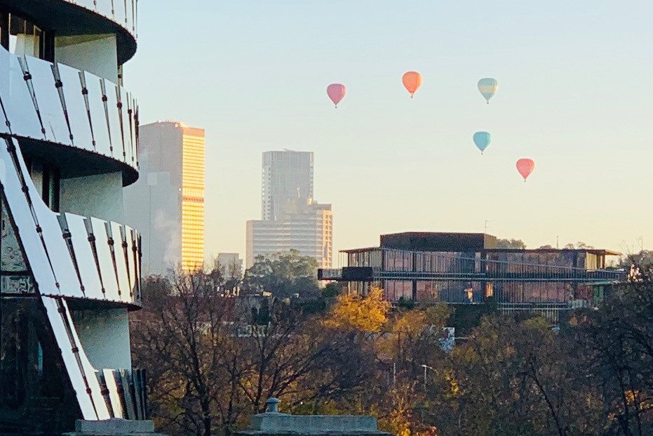 Article image for Melbourne’s hot air balloons are back!