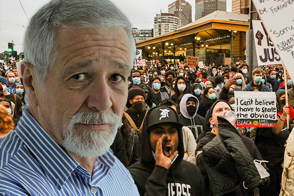 Article image for ‘Set an example’: Neil Mitchell’s message to protesting politicians