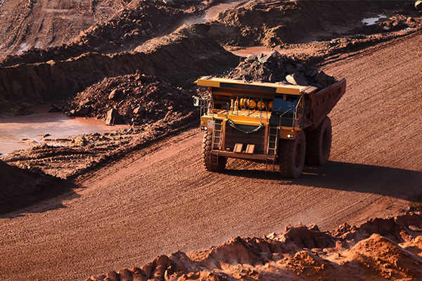 Article image for Fortescue hits export record as iron ore prices surge