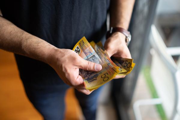Article image for Victorians have become poorer than residents all other states and territories except one