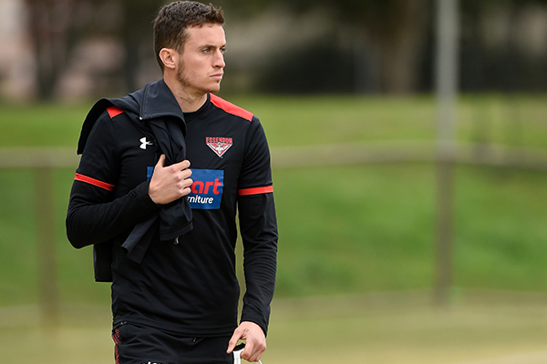 Article image for Essendon confirms Matthew Lloyd’s injury mail