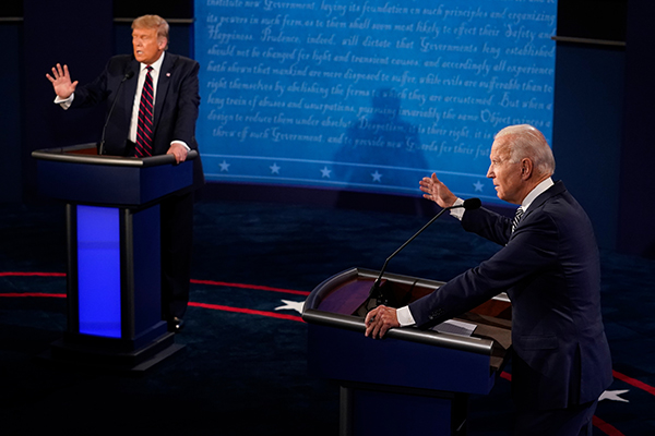 Article image for A body language guru analyses the first US presidential debate