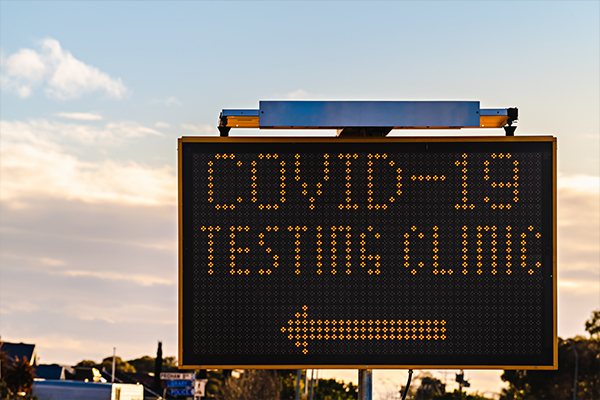 Article image for Queues build at Shepparton COVID-19 testing centre hours before opening