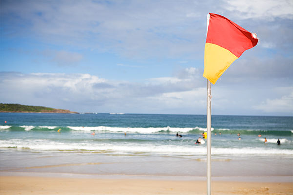 Article image for Victorian beaches to be patrolled by lifesavers well past Easter next year