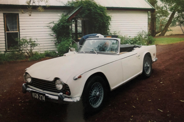 Article image for Car enthusiast reunited with rare stolen vehicle thanks to a 3AW listener